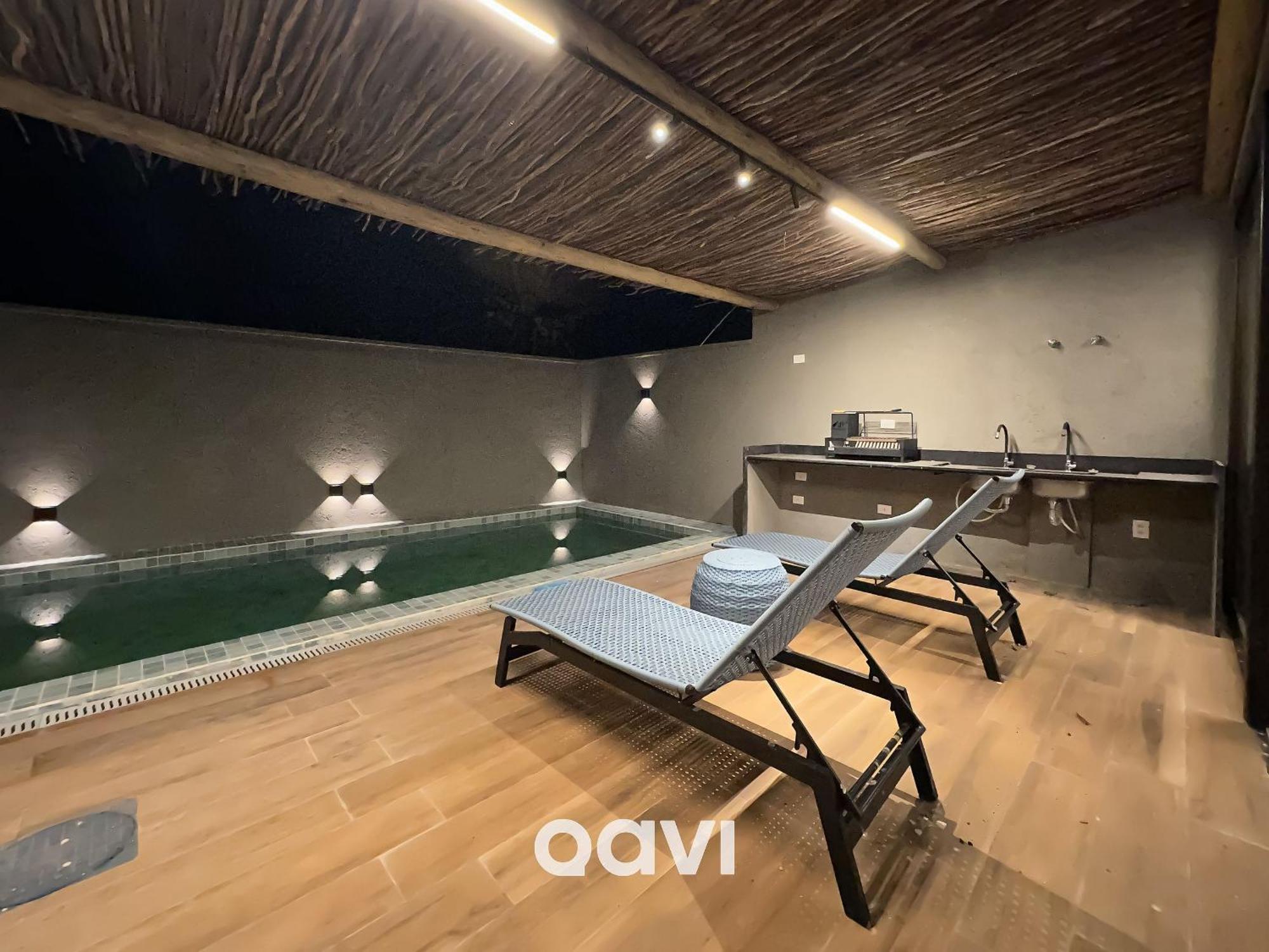 Qavi - Pysa De Luxo Por A Vista *